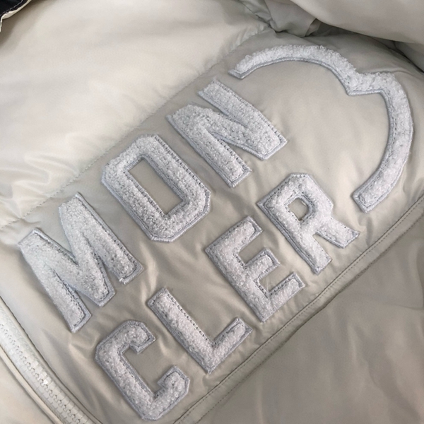 ハイクオリティダウンジャケット内部構造